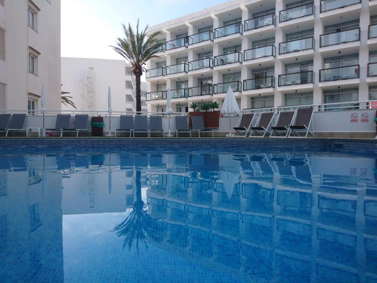 Apartamentos Es Cane Es Cana Εξωτερικό φωτογραφία