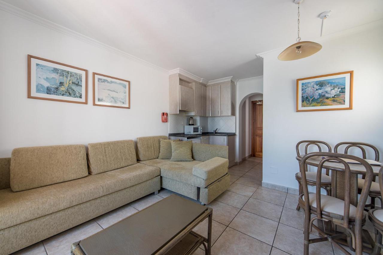 Apartamentos Es Cane Es Cana Εξωτερικό φωτογραφία