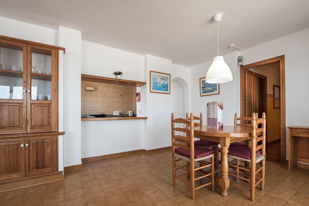 Apartamentos Es Cane Es Cana Εξωτερικό φωτογραφία