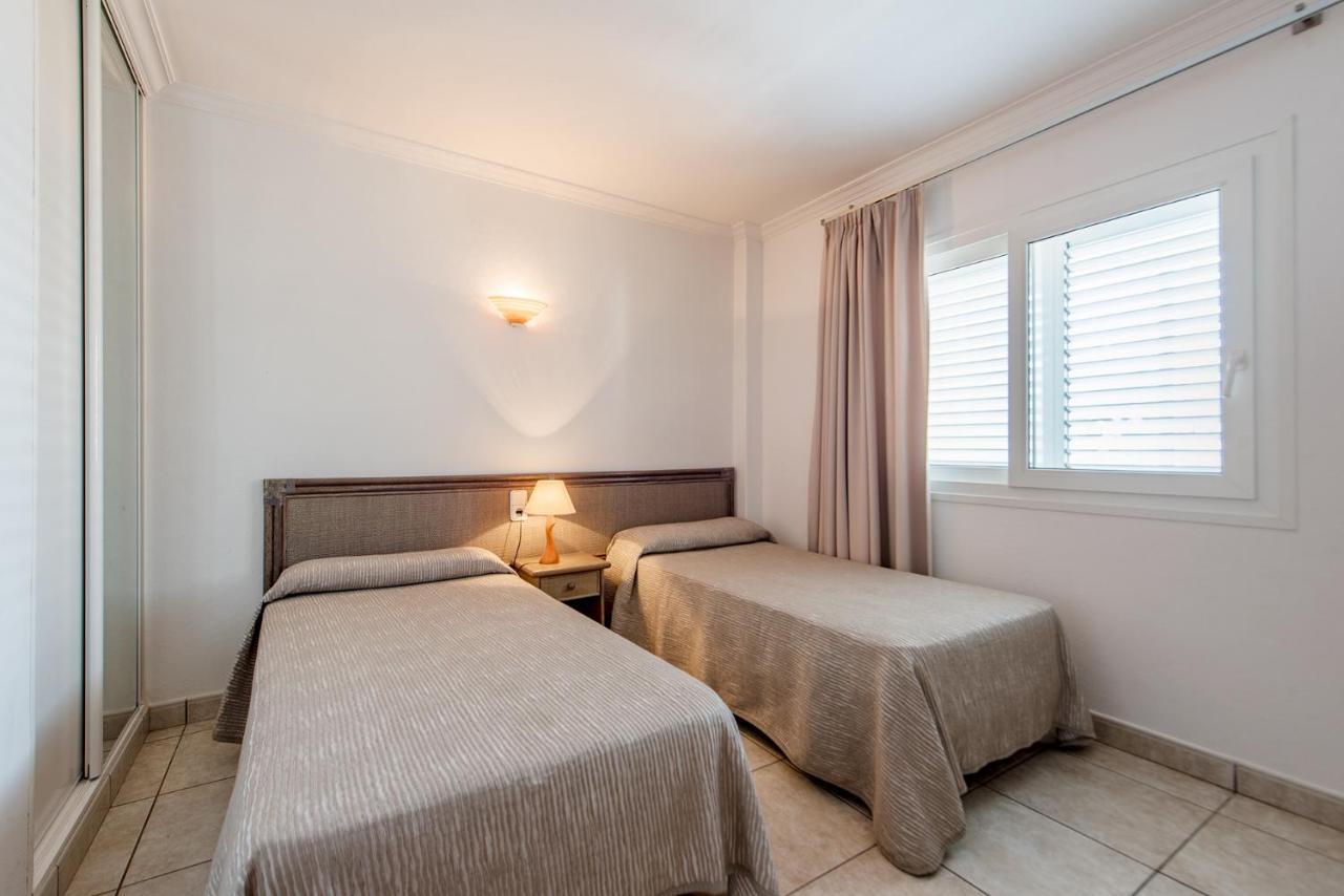 Apartamentos Es Cane Es Cana Εξωτερικό φωτογραφία